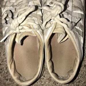@jessieatl nfinity. very worn